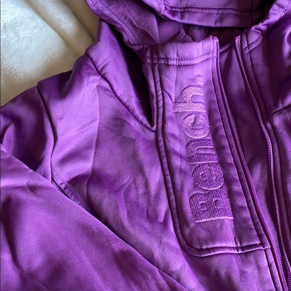 Bench sweater - Picture 2 of 2